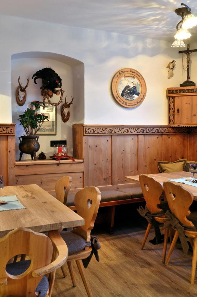 Hotel-Gasthof Zur Schoenen Aussicht St. Johann in Tirol Kültér fotó