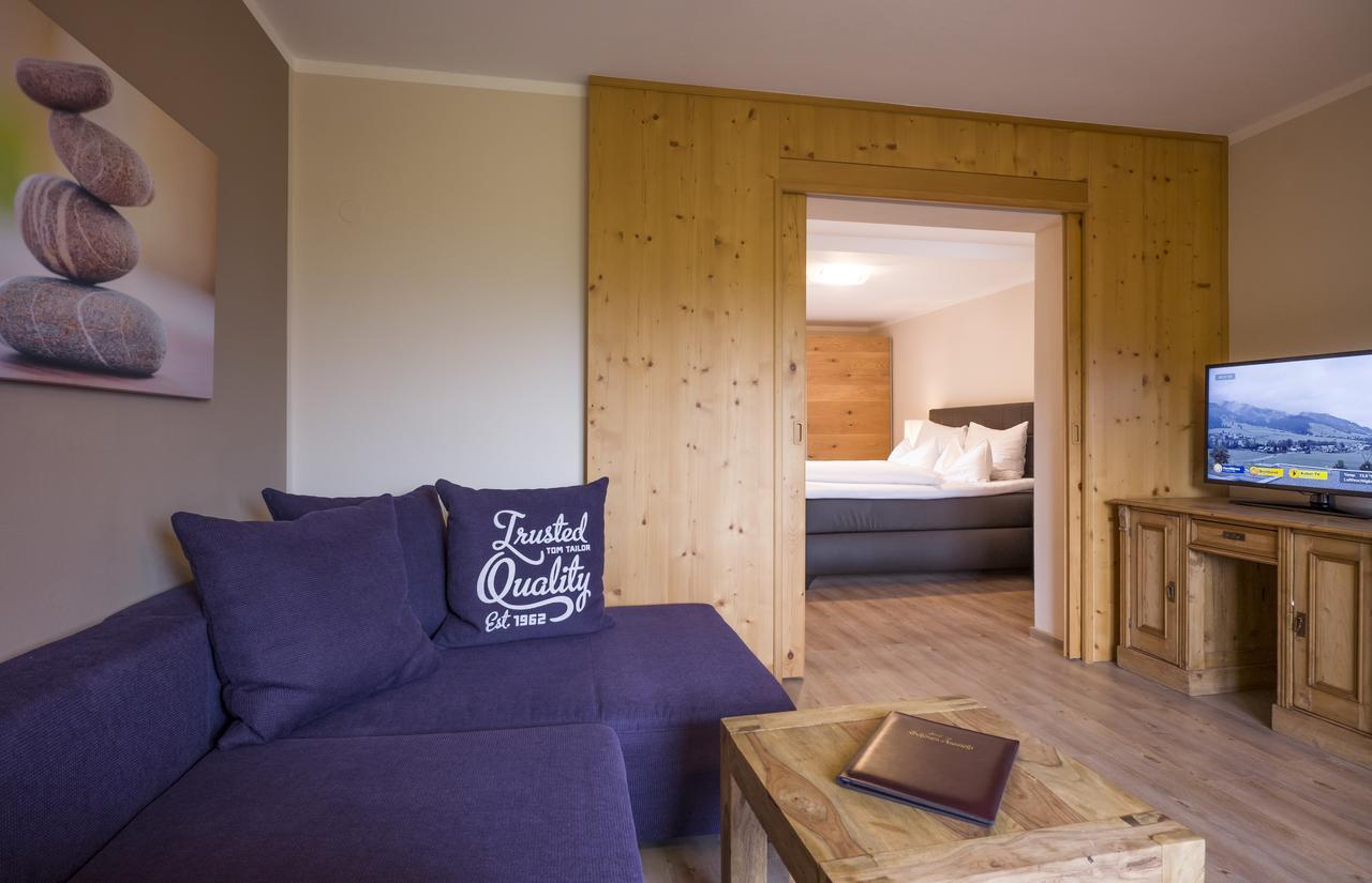 Hotel-Gasthof Zur Schoenen Aussicht St. Johann in Tirol Kültér fotó